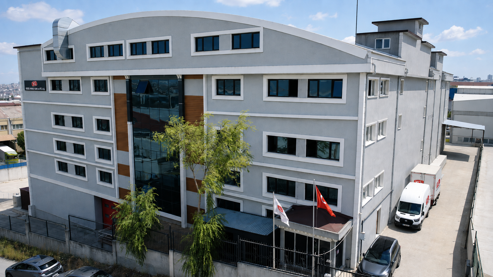 Işığın Arkasında Güçlü Bir Üretim Var